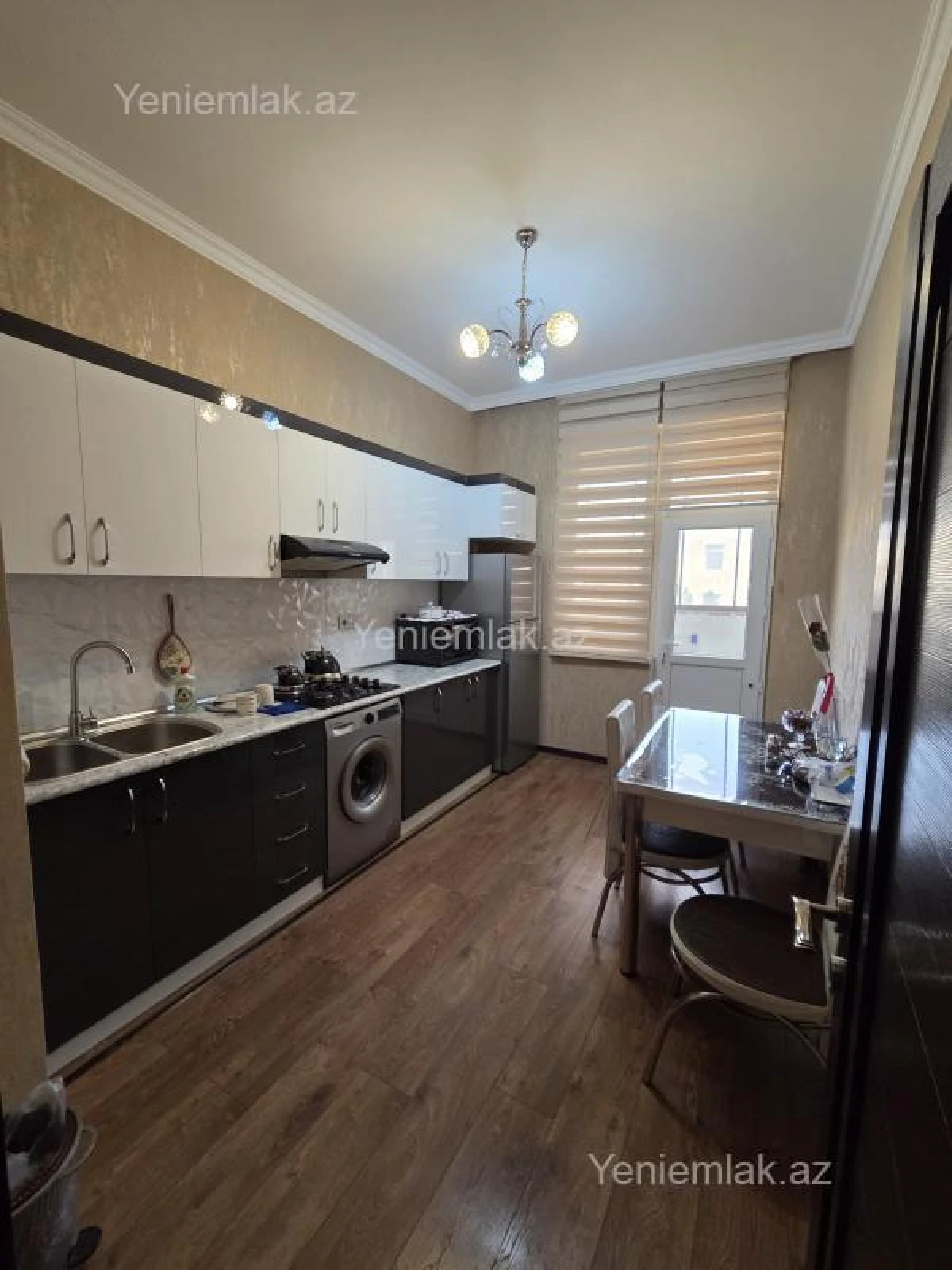 Satılır 3 otaqlı yeni tikili 87 m²