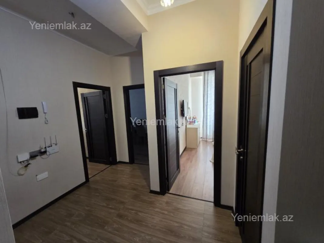 Satılır 3 otaqlı yeni tikili 87 m²