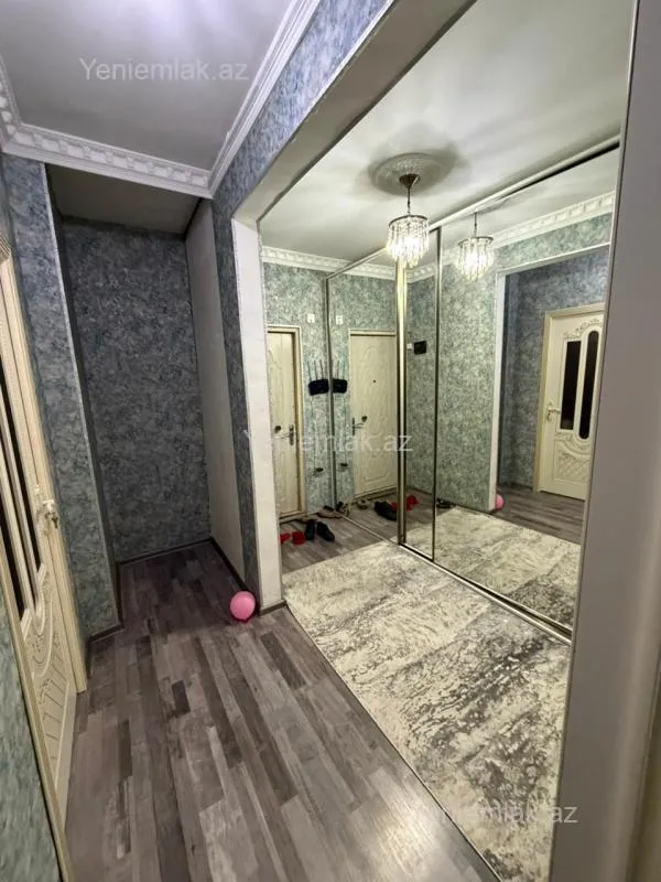 Satılır 3 otaqlı köhnə tikili 80 m²