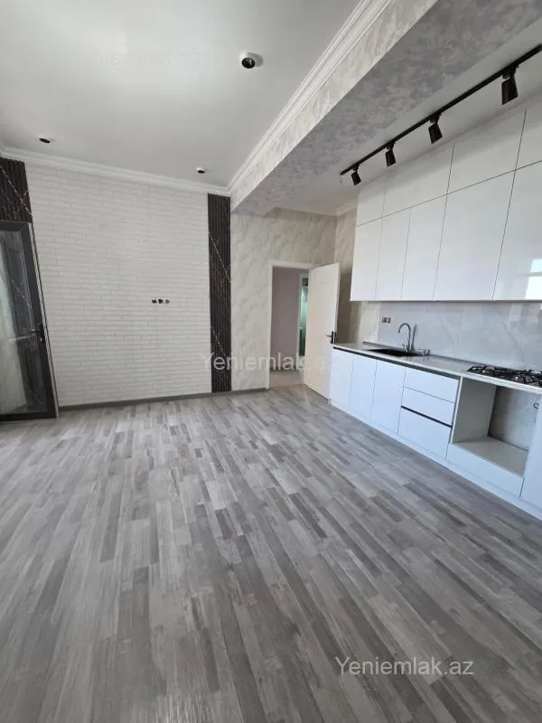 Satılır 2 otaqlı yeni tikili 63 m²