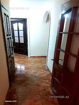 Satılır 3 otaqlı köhnə tikili 75 m²