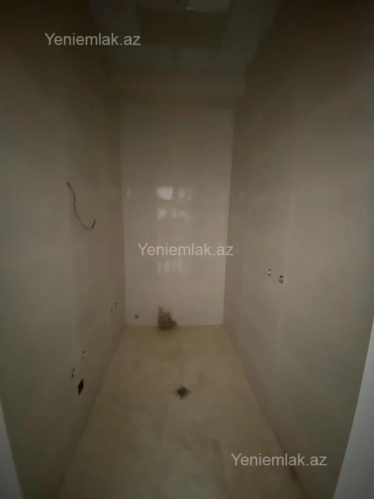 Satılır 3 otaqlı yeni tikili 108 m²