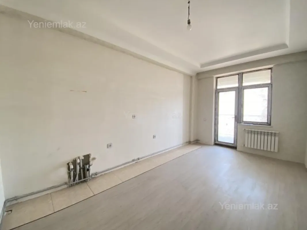 Satılır 3 otaqlı yeni tikili 108 m²