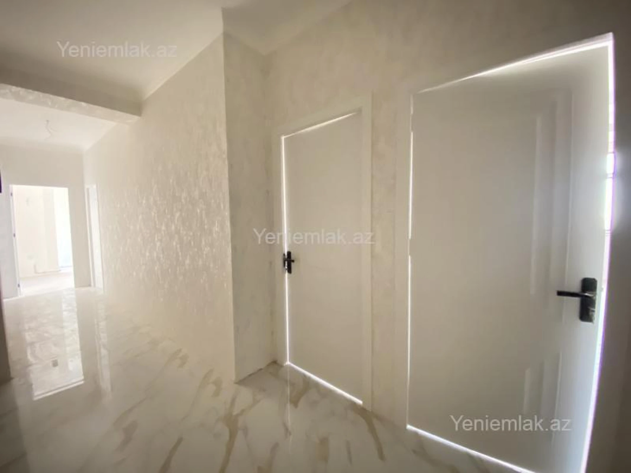 Satılır 3 otaqlı yeni tikili 108 m²