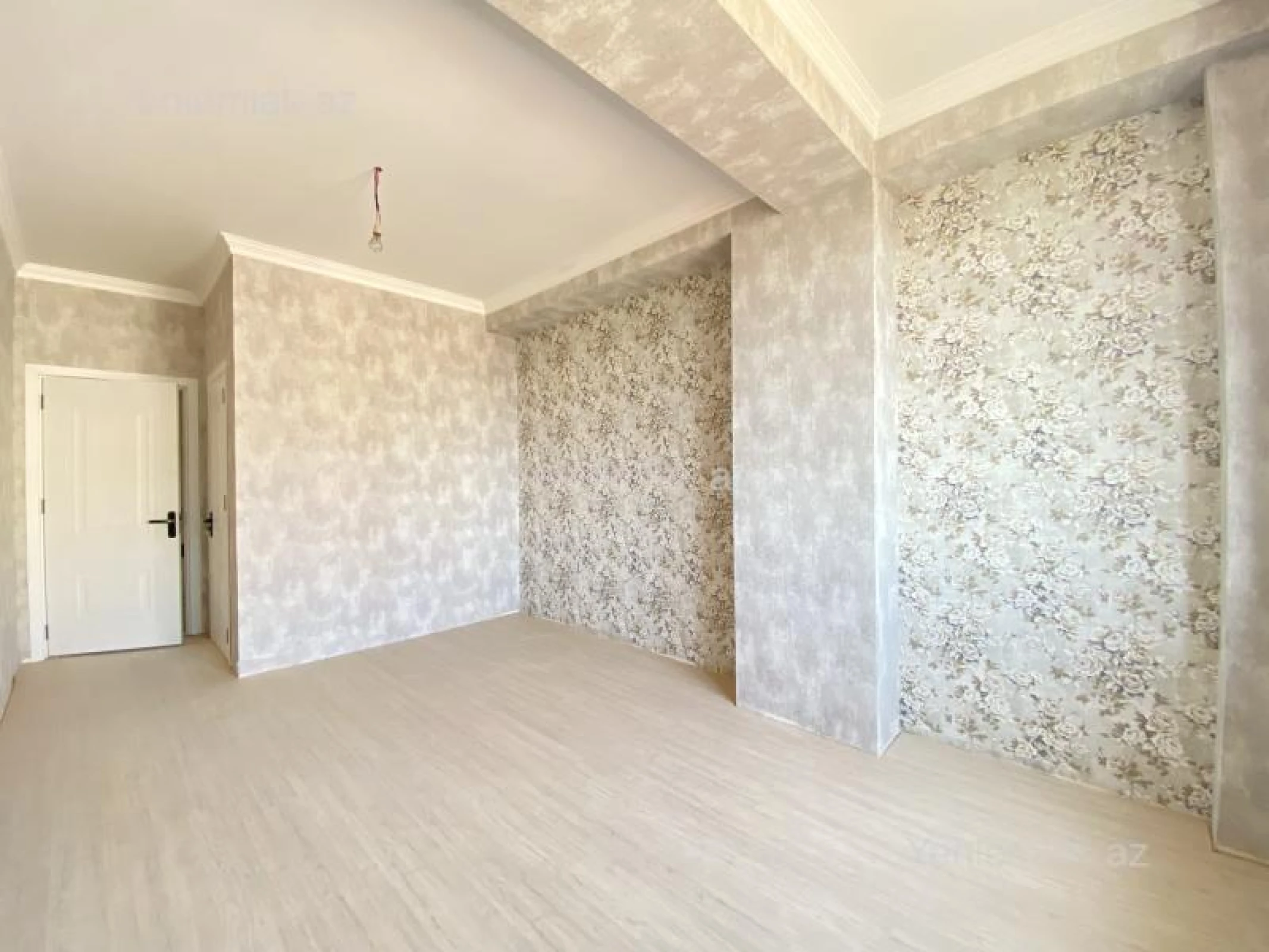 Satılır 3 otaqlı yeni tikili 108 m²