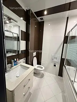 Satılır 4 otaqlı yeni tikili 147 m²