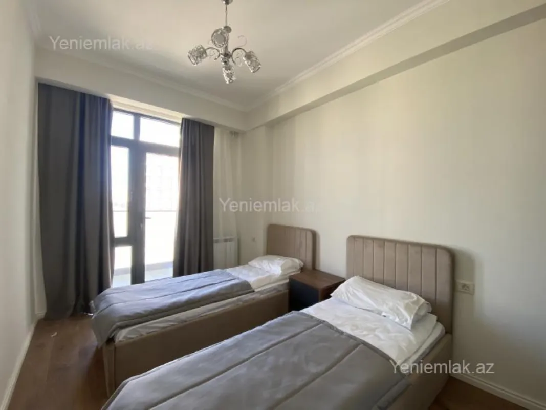 Satılır 3 otaqlı yeni tikili 56 m²