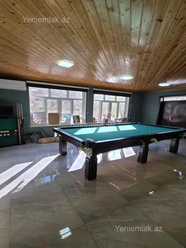 Satılır 7 otaqlı obyekt 200 m²