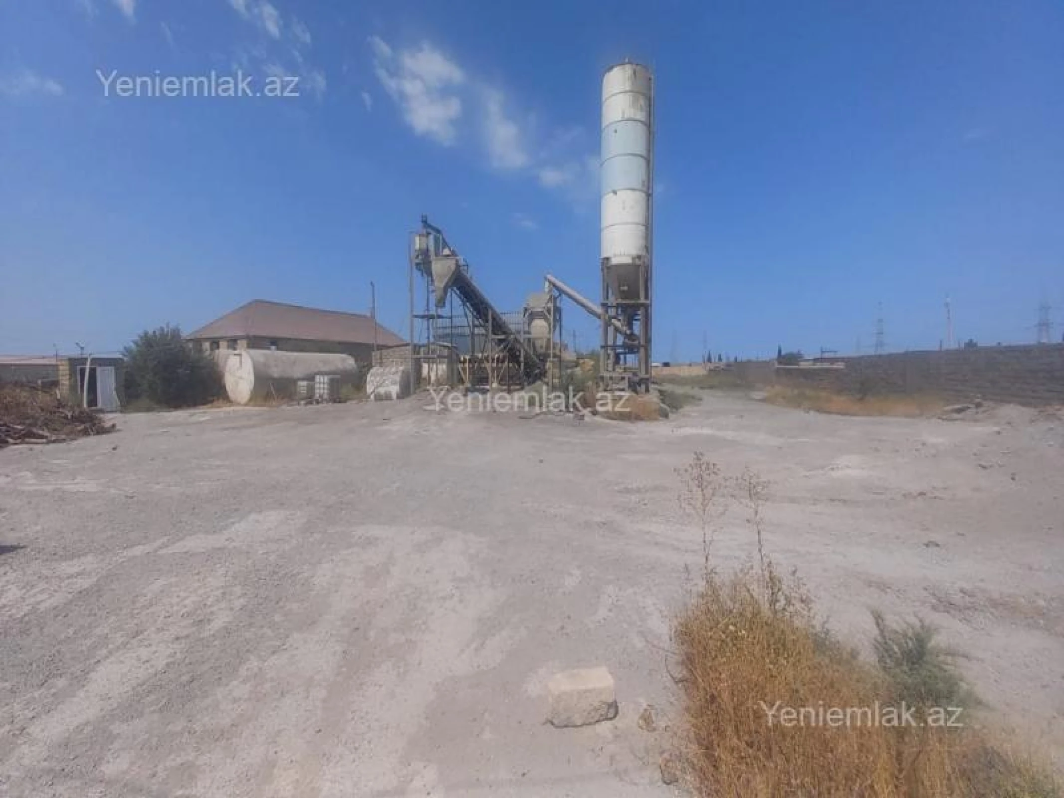 Satılır 1 otaqlı obyekt 53 m²