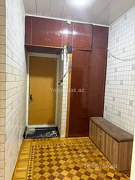 Satılır 3 otaqlı köhnə tikili 85 m²