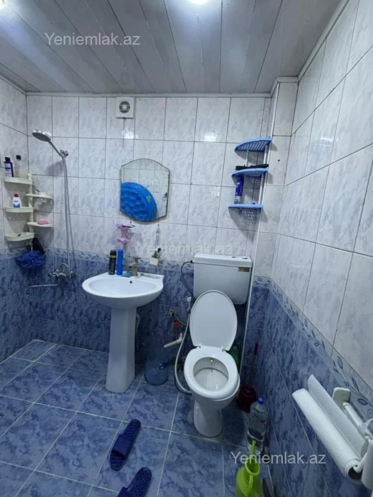 Satılır 3 otaqlı köhnə tikili 70 m²