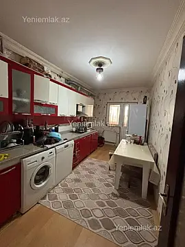 Satılır 3 otaqlı köhnə tikili 70 m²