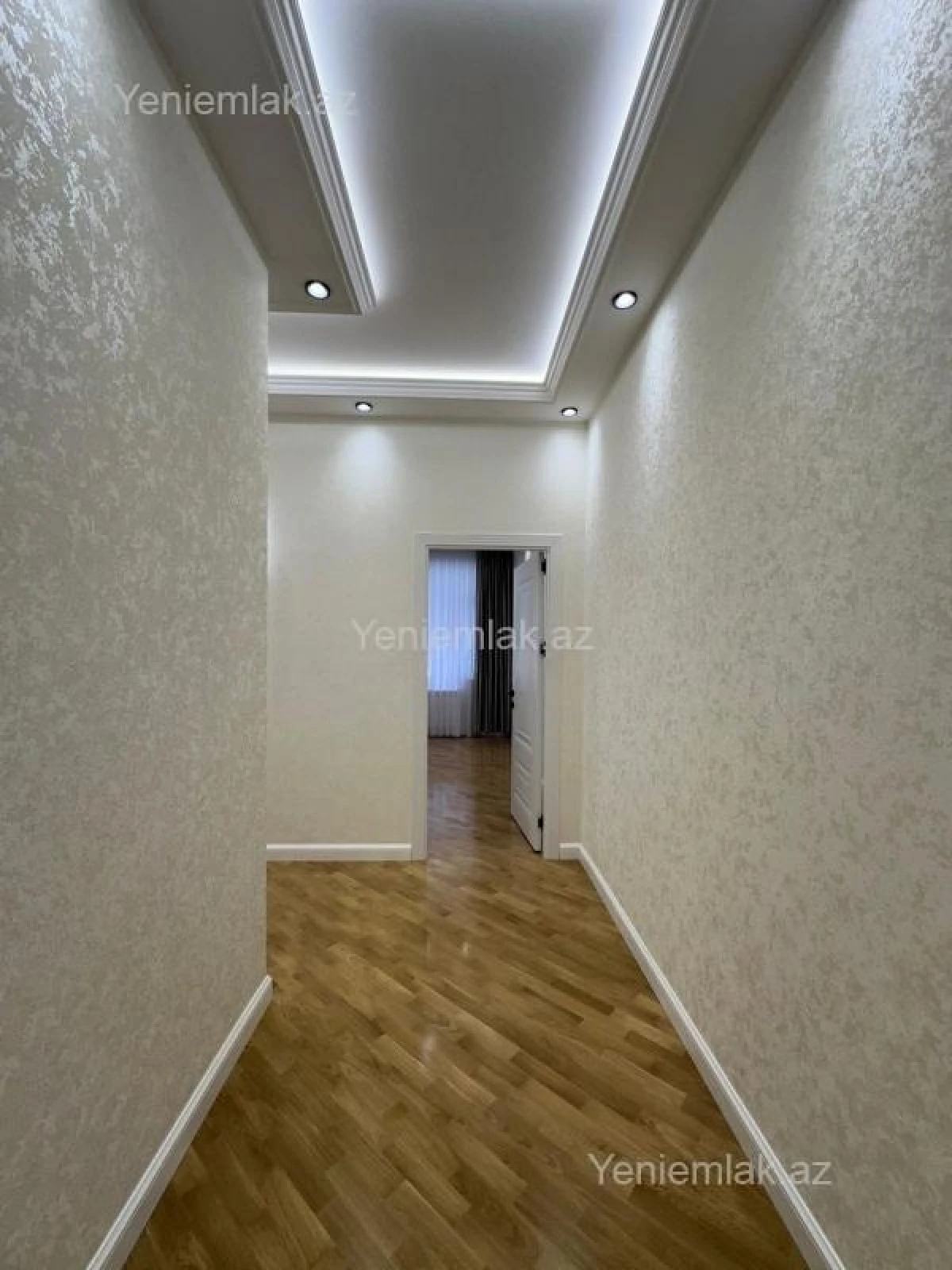 Satılır 3 otaqlı yeni tikili 103 m²