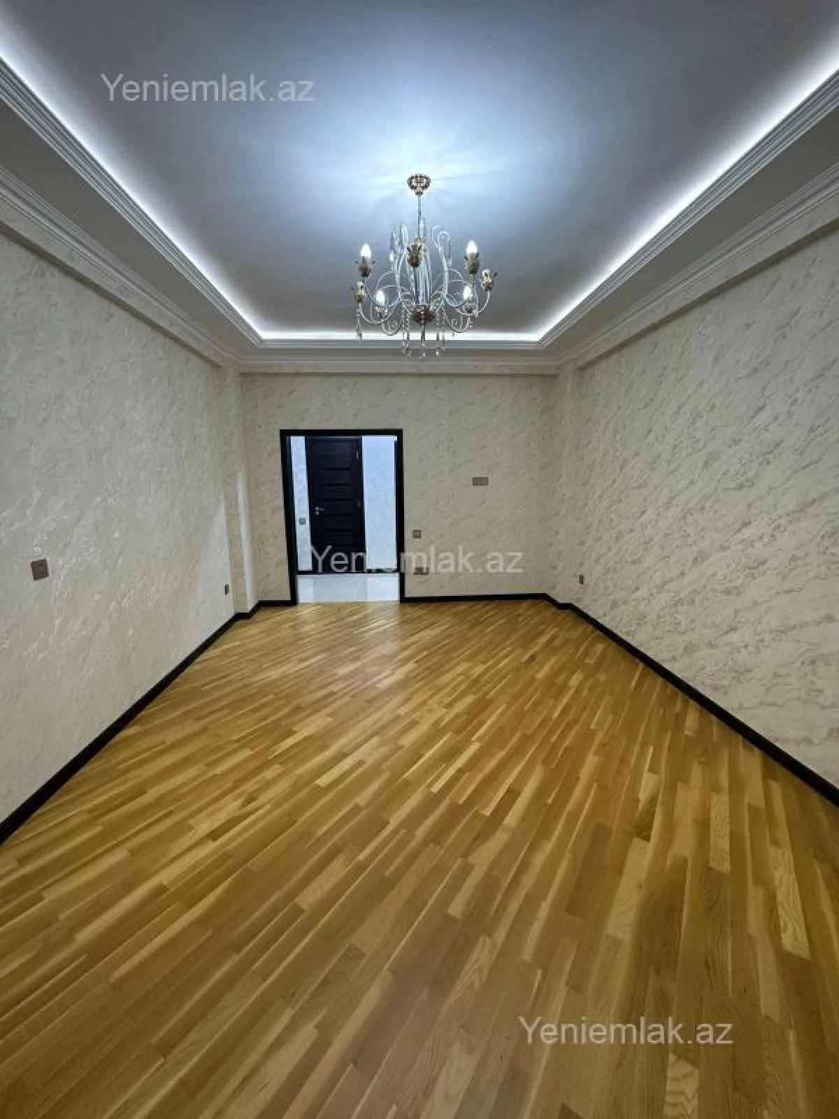 Satılır 3 otaqlı yeni tikili 122 m²