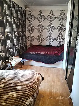 Satılır 2 otaqlı köhnə tikili 50 m²