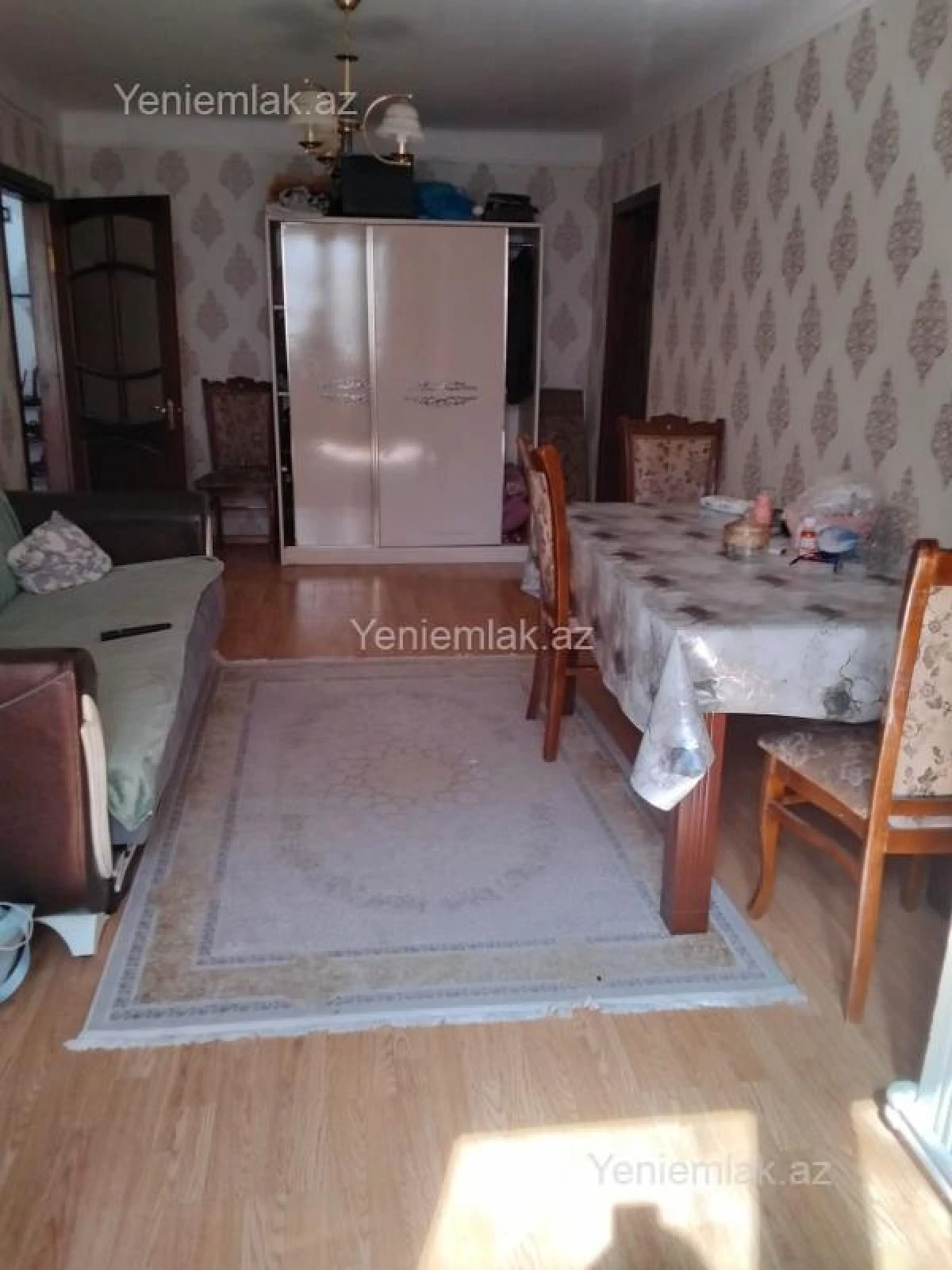 Satılır 2 otaqlı köhnə tikili 50 m²