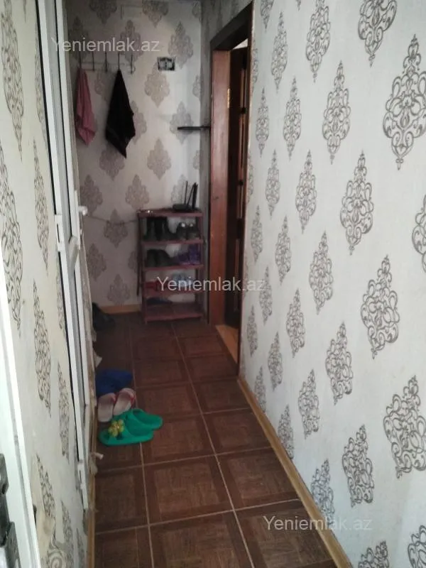 Satılır 2 otaqlı köhnə tikili 50 m²