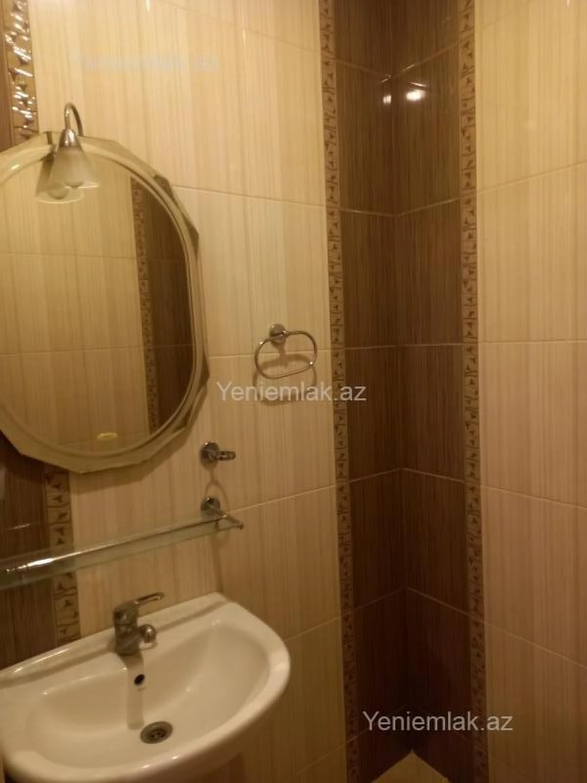 Satılır 2 otaqlı yeni tikili 70 m²