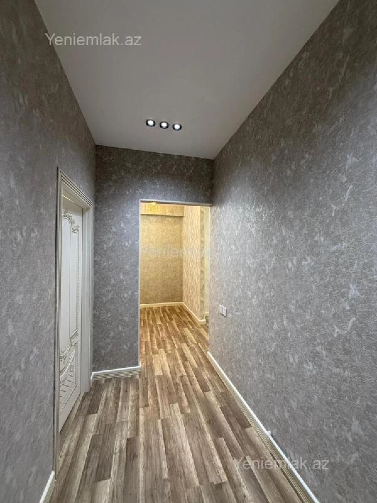 Satılır 3 otaqlı yeni tikili 74 m²