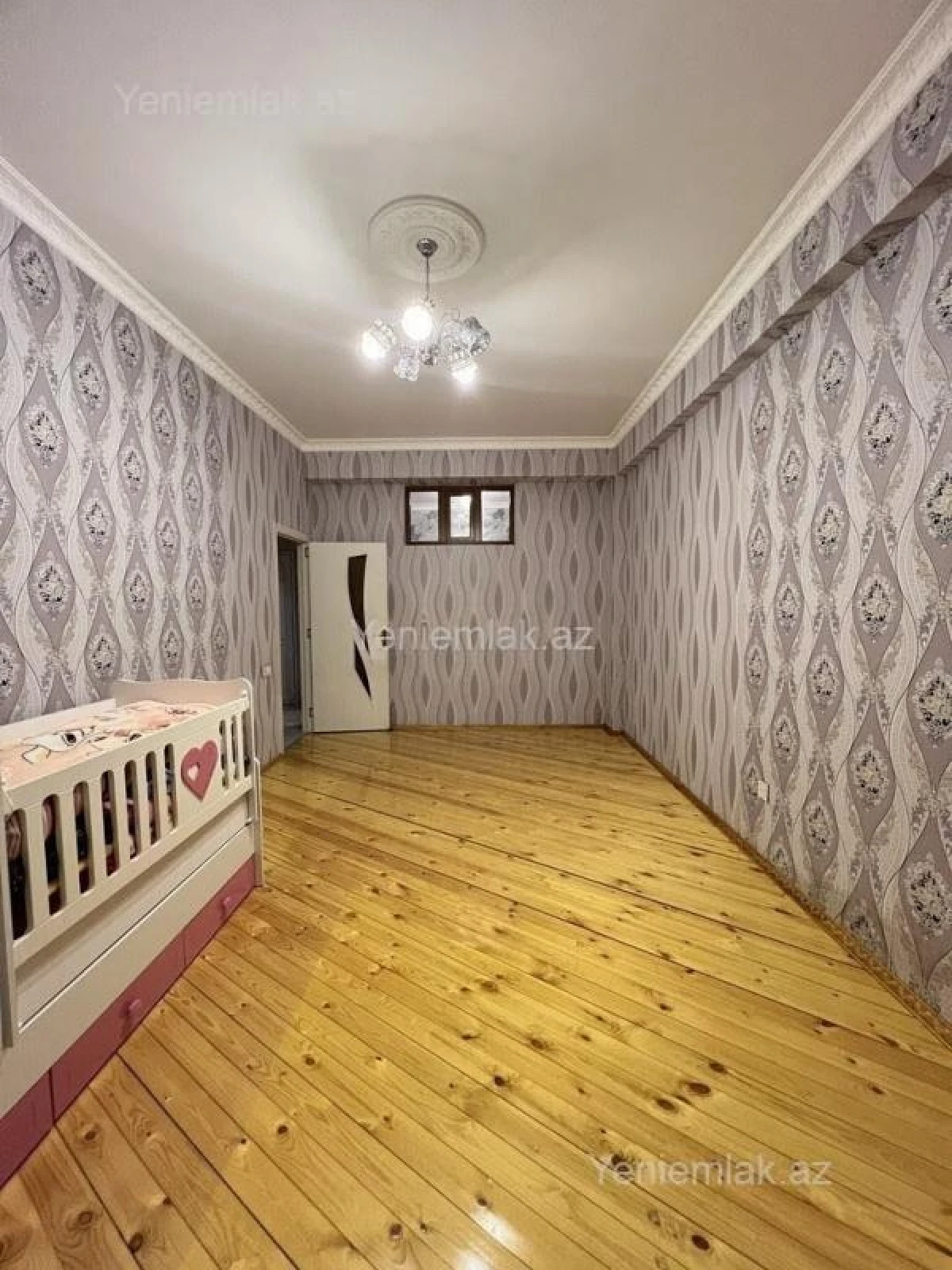 Satılır 4 otaqlı yeni tikili 97 m²