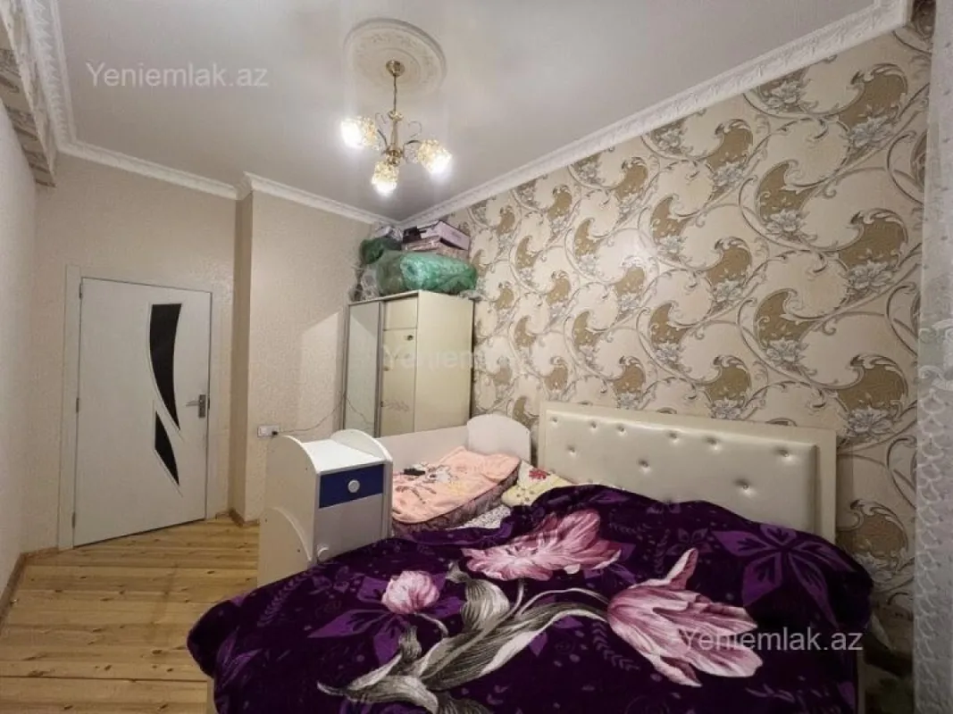 Satılır 4 otaqlı yeni tikili 97 m²