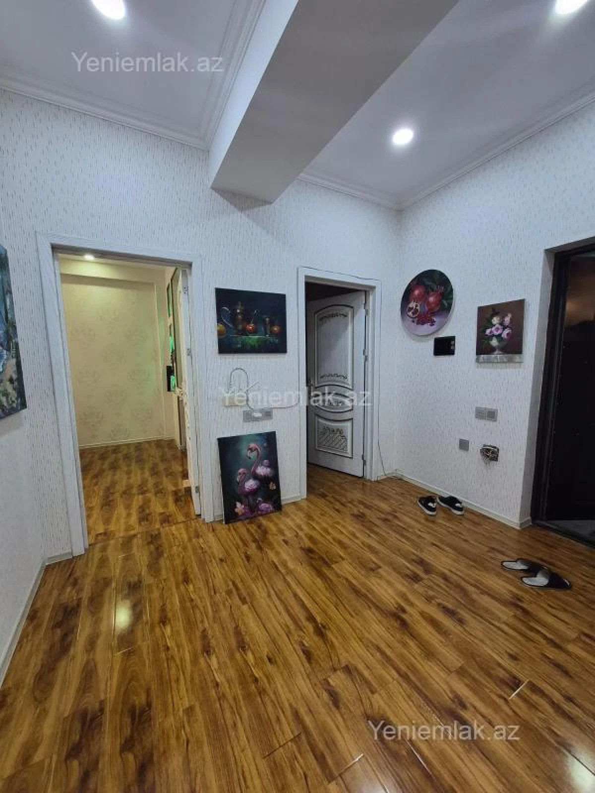 Satılır 3 otaqlı yeni tikili 105 m²