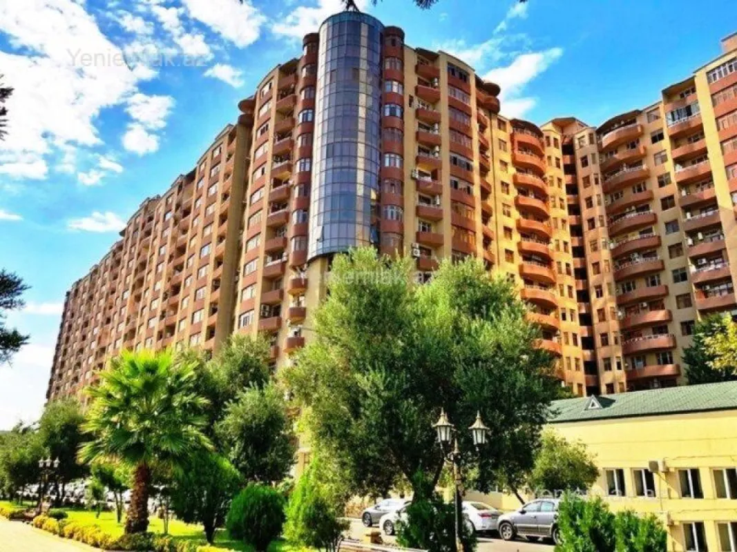 Satılır 3 otaqlı yeni tikili 85 m²