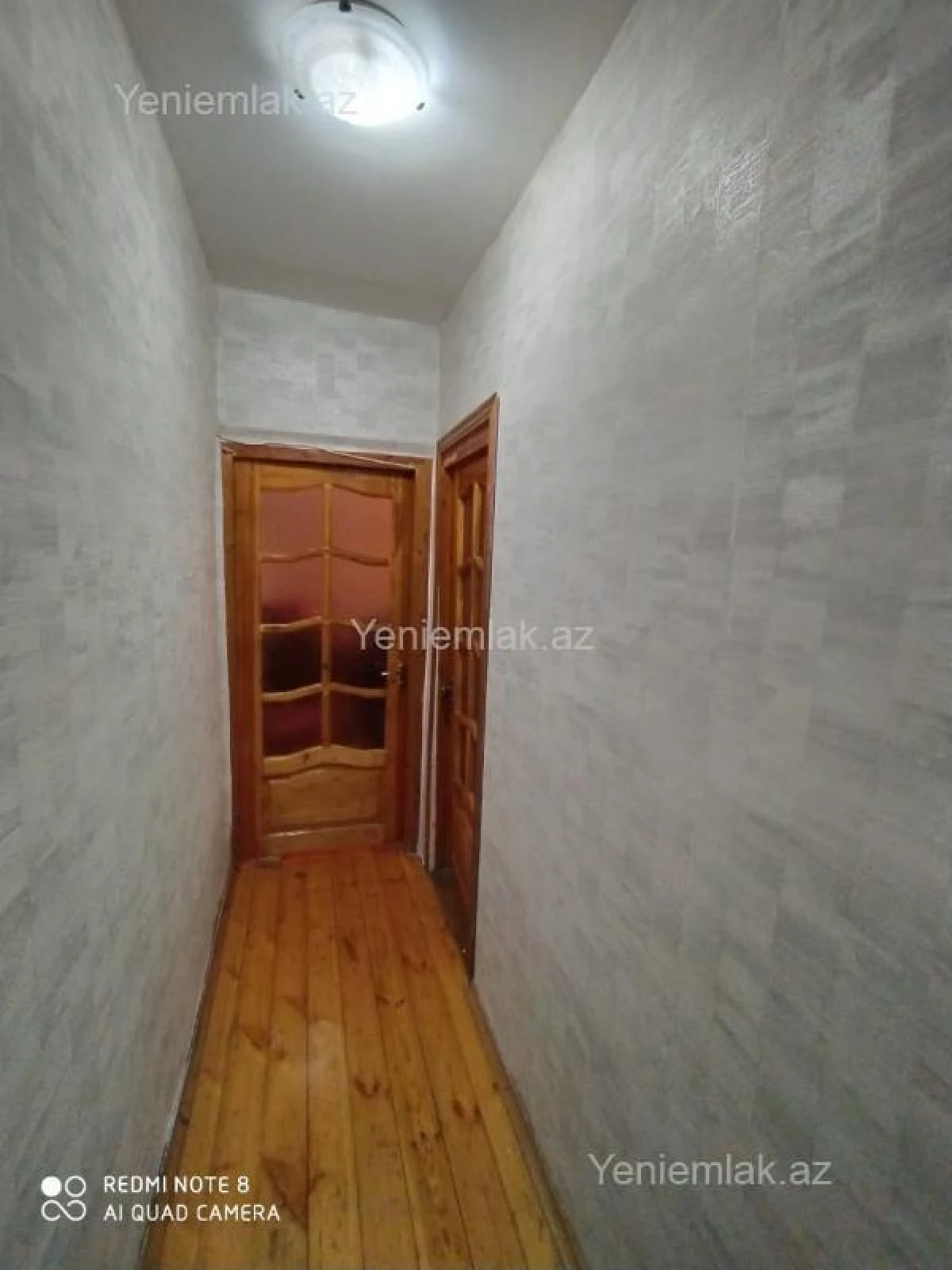 Satılır 2 otaqlı köhnə tikili 65 m²