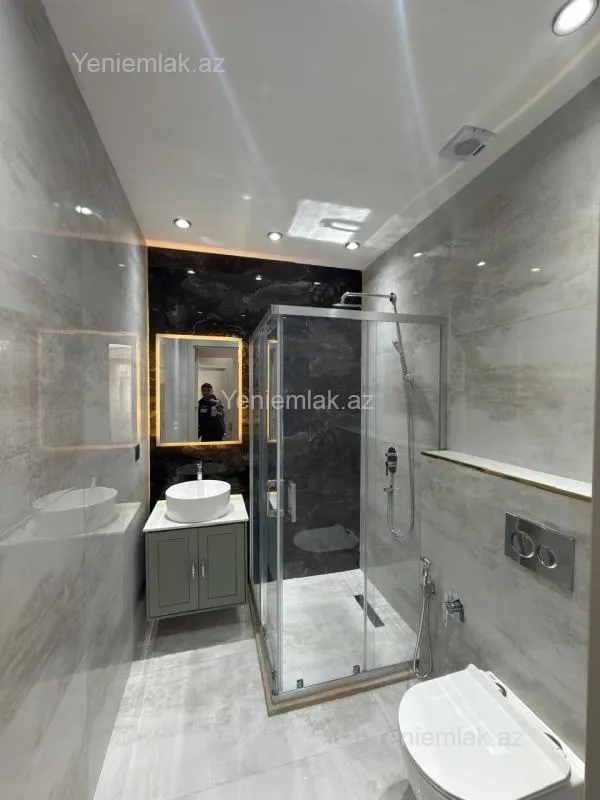 Satılır 3 otaqlı yeni tikili 140 m²