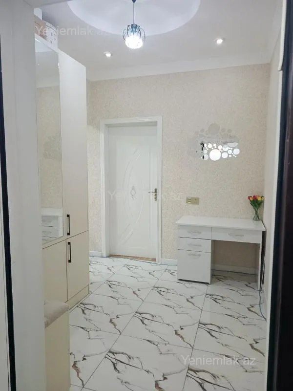 Satılır 3 otaqlı yeni tikili 87 m²