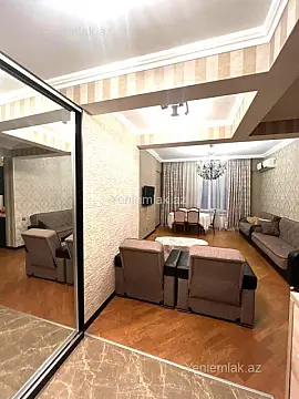 Satılır 3 otaqlı yeni tikili 100 m²