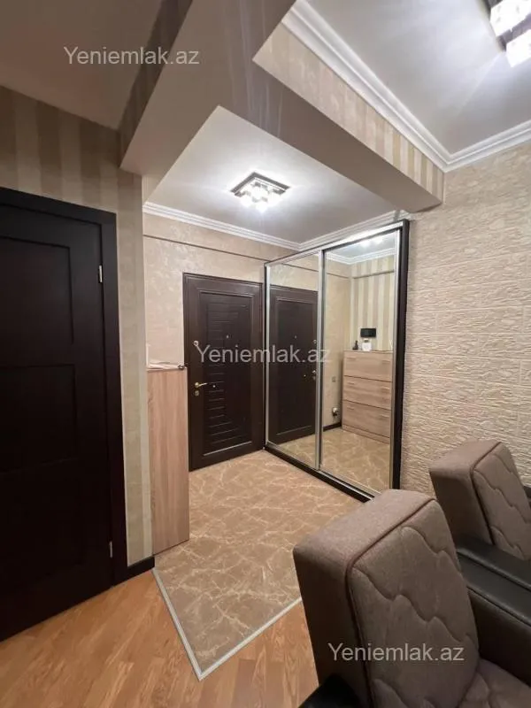 Satılır 3 otaqlı yeni tikili 100 m²