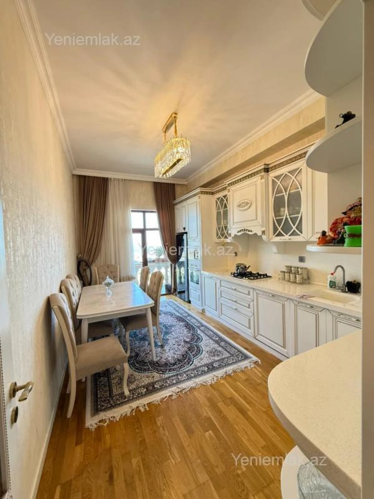 Satılır 3 otaqlı yeni tikili 120 m²