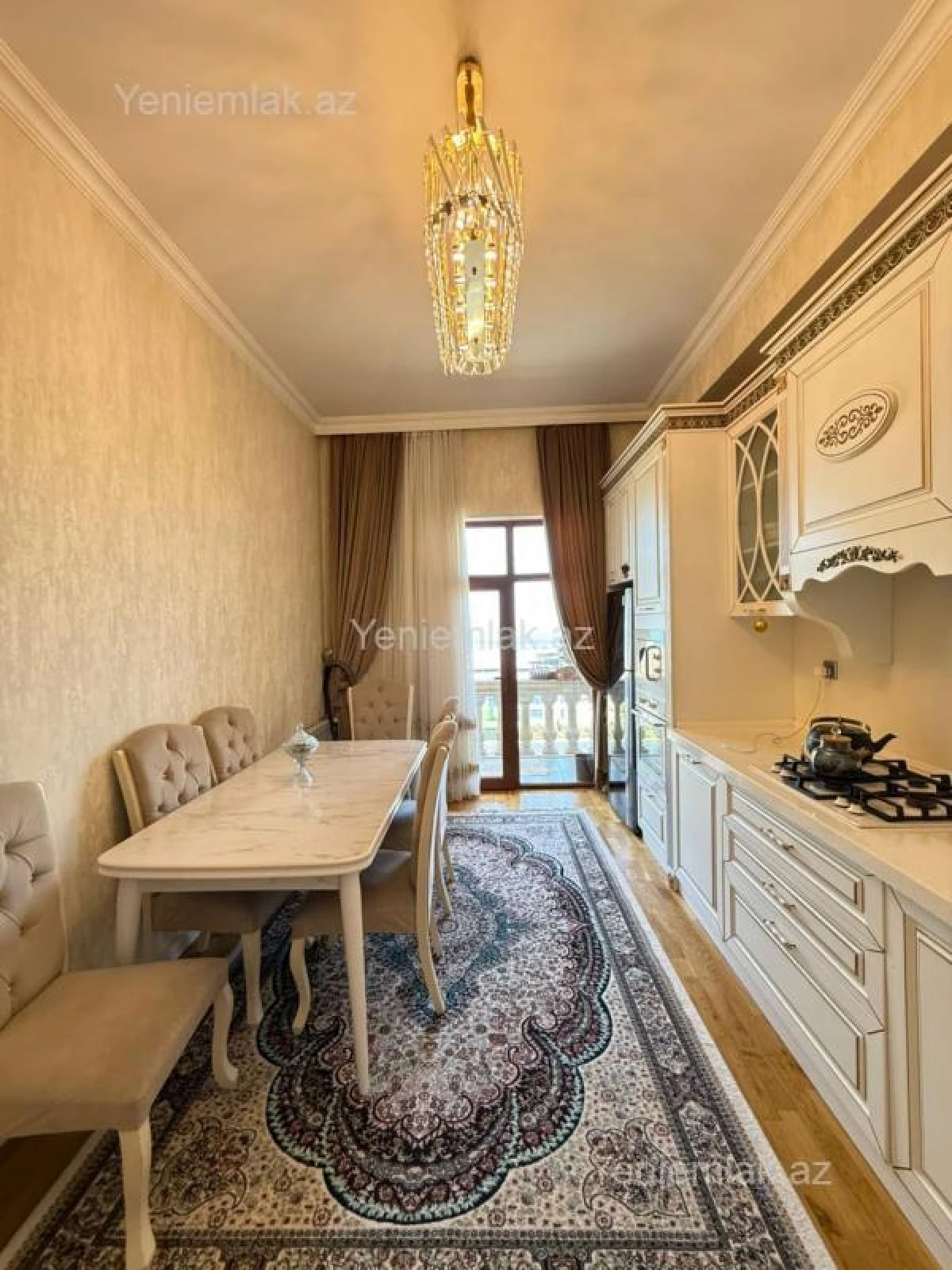 Satılır 3 otaqlı yeni tikili 120 m²