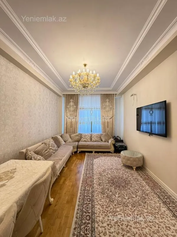Satılır 3 otaqlı yeni tikili 120 m²