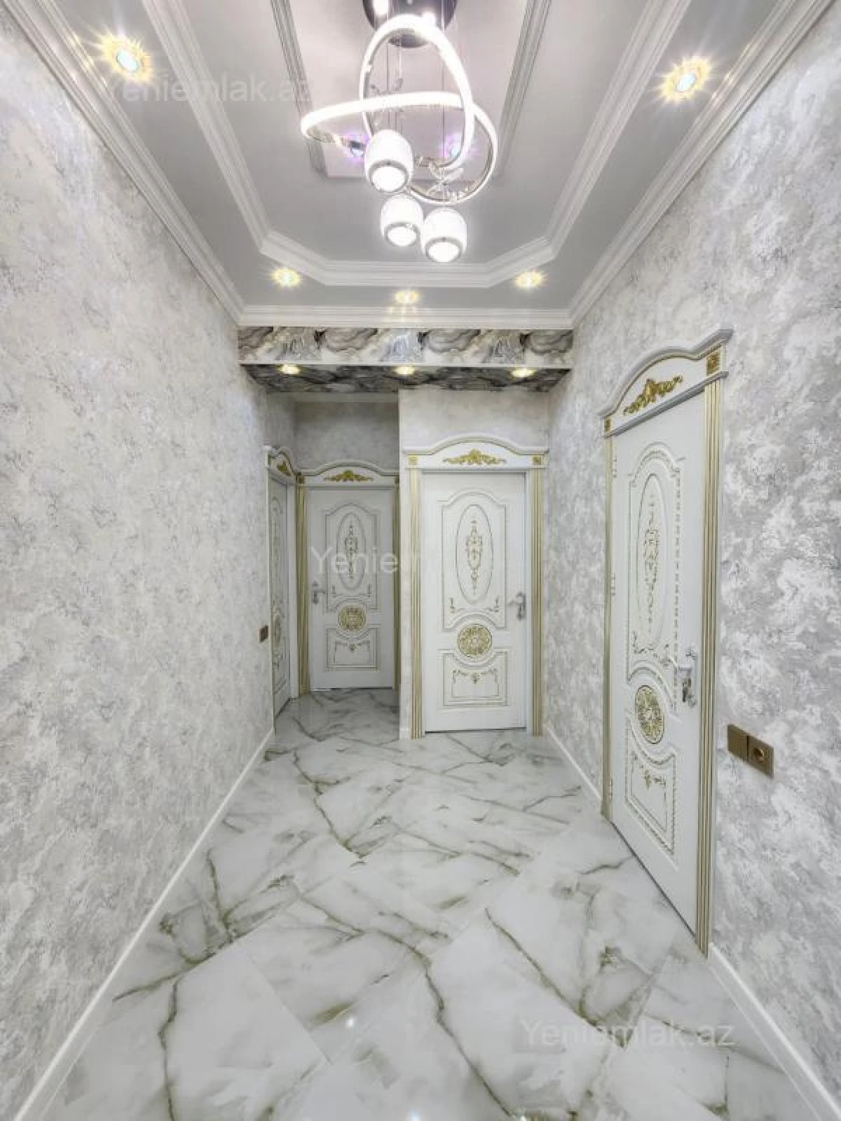 Satılır 2 otaqlı yeni tikili 67 m²