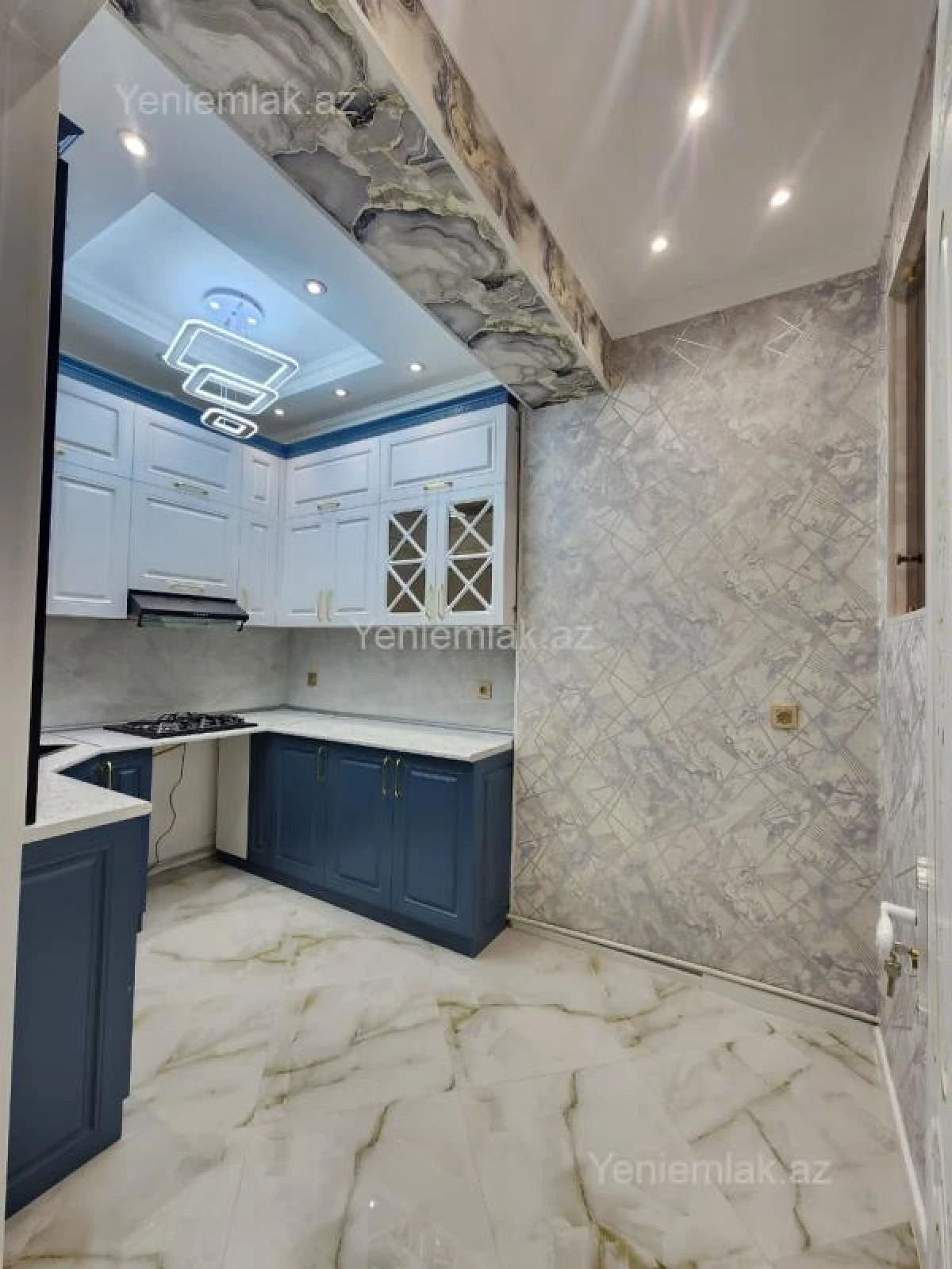Satılır 2 otaqlı yeni tikili 67 m²