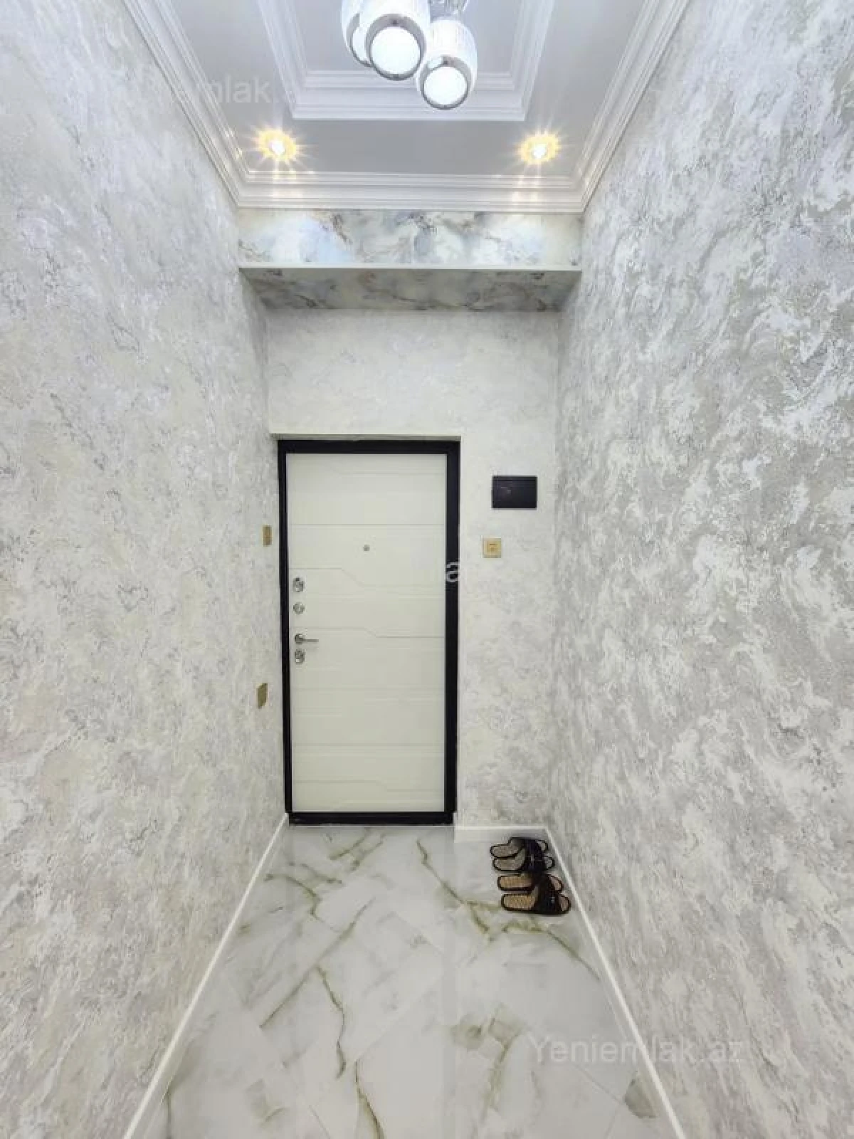 Satılır 2 otaqlı yeni tikili 67 m²