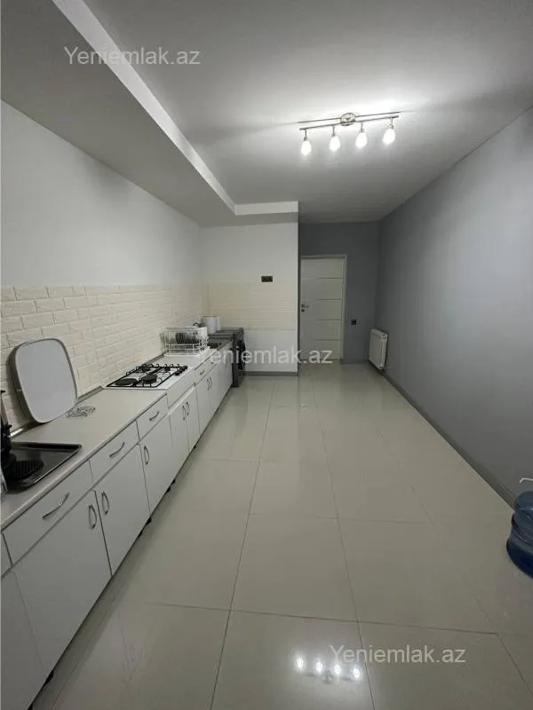 Satılır 2 otaqlı yeni tikili 101 m²