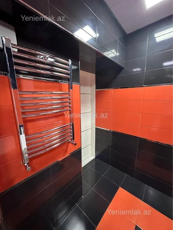 Satılır 2 otaqlı yeni tikili 101 m²