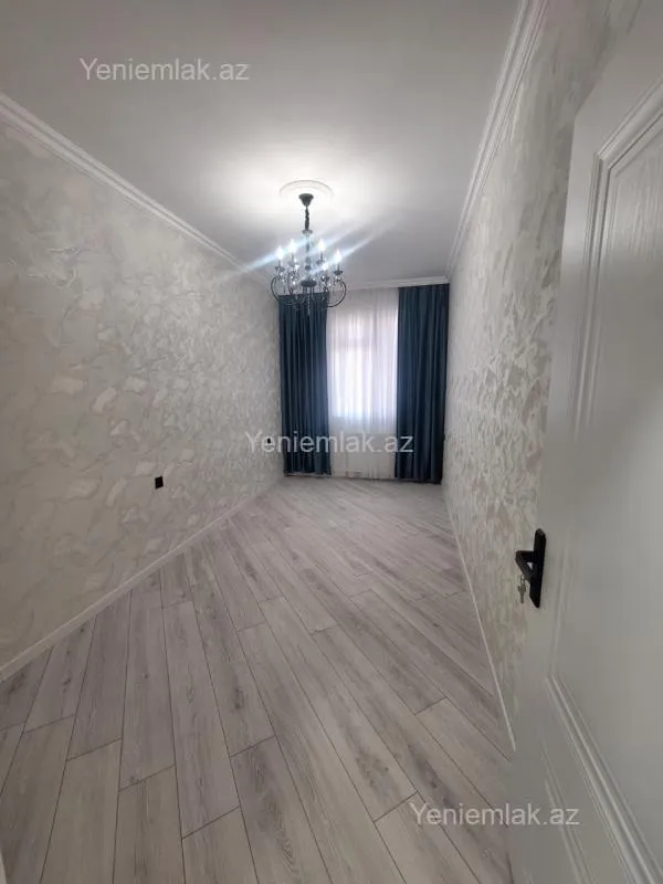 Satılır 3 otaqlı köhnə tikili 75 m²