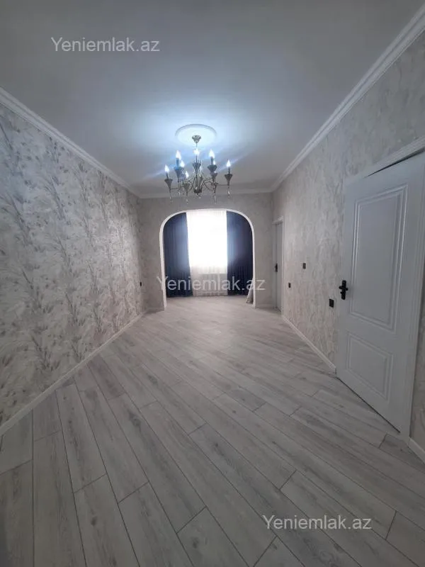 Satılır 3 otaqlı köhnə tikili 75 m²