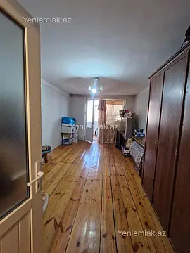 Satılır 3 otaqlı köhnə tikili 88 m²