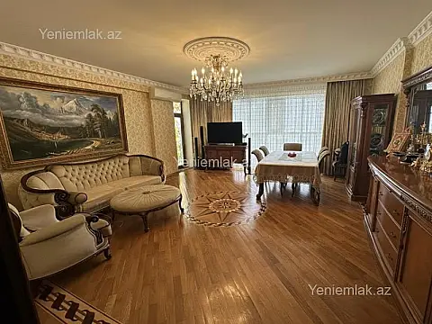 Satılır 3 otaqlı yeni tikili 128 m²