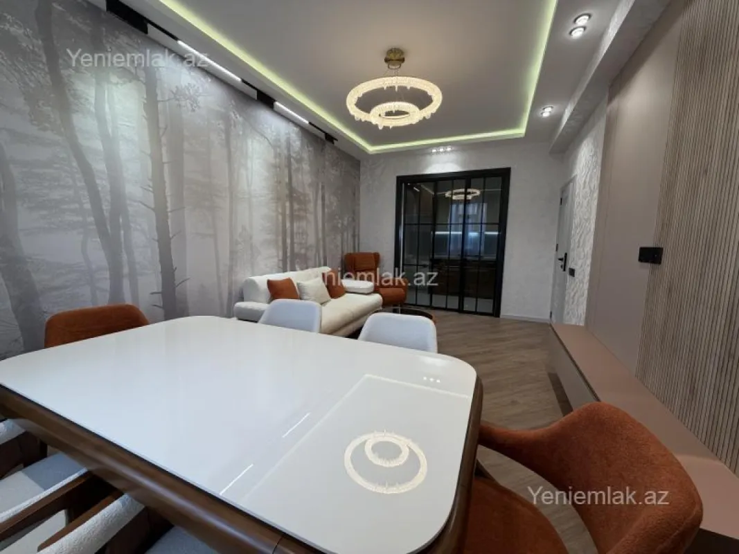 Satılır 3 otaqlı yeni tikili 80 m²