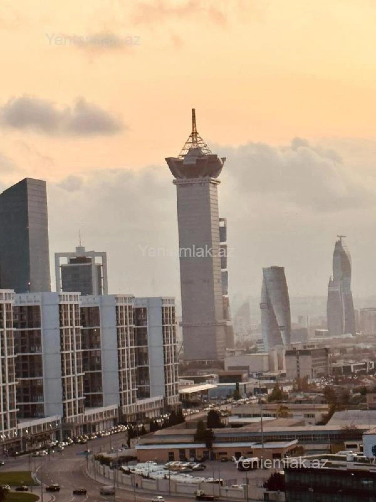 Satılır 2 otaqlı yeni tikili 60 m²