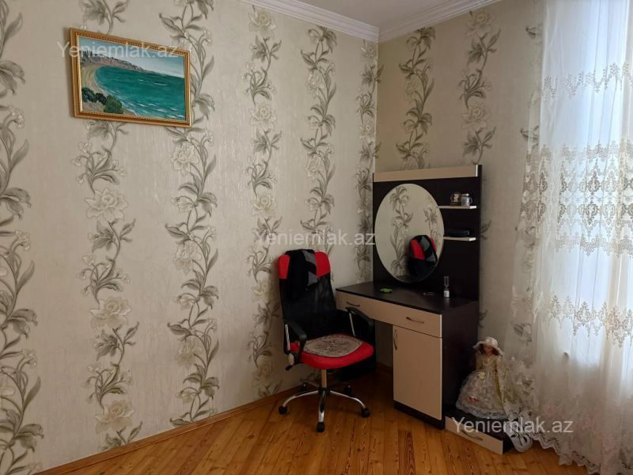 Satılır 6 otaqlı həyət evi 220 m²