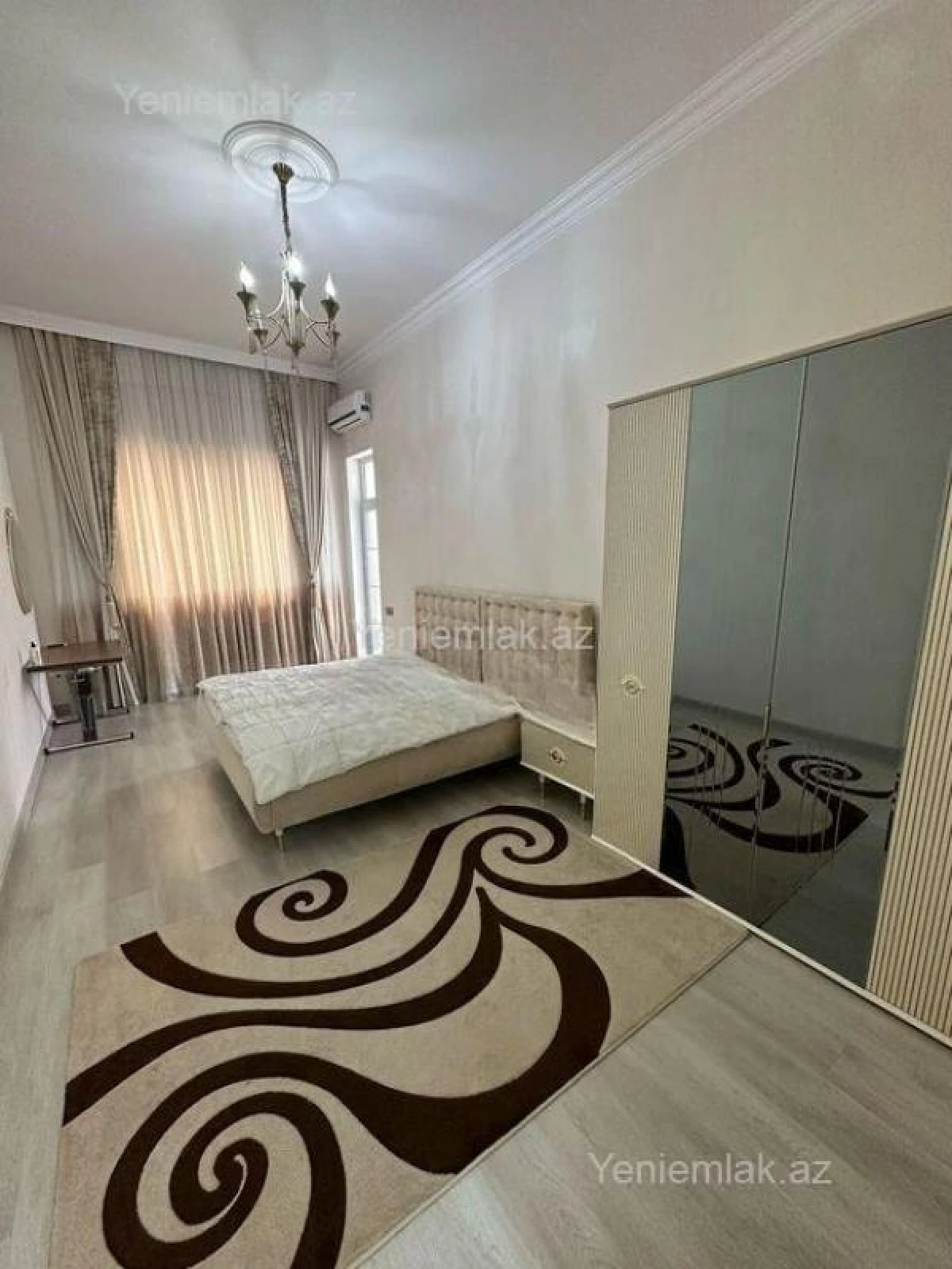 Satılır 3 otaqlı yeni tikili 140 m²