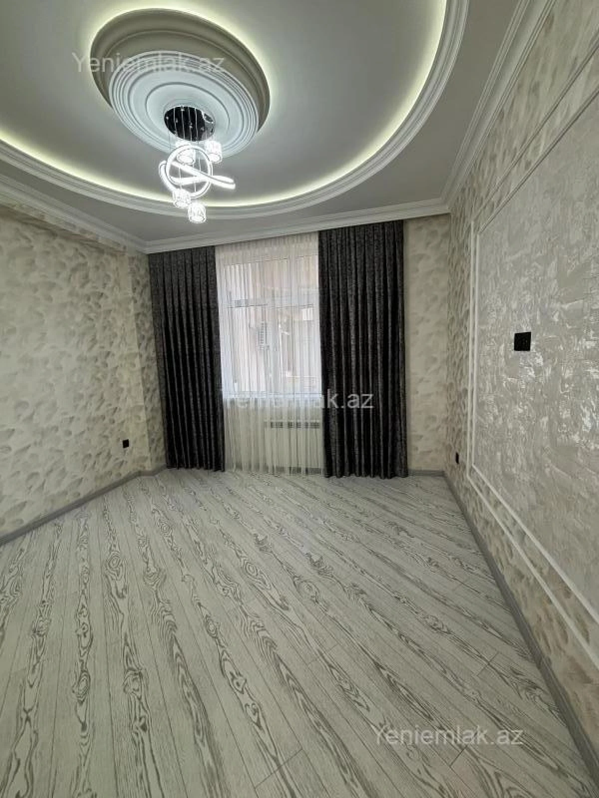 Satılır 2 otaqlı yeni tikili 77 m²