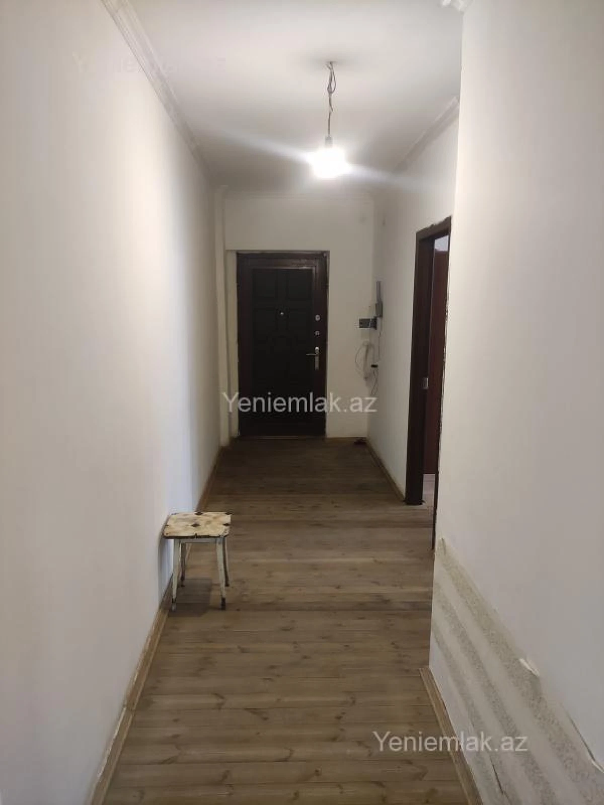 Satılır 3 otaqlı yeni tikili 83 m²